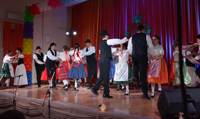 Karácsonyi műsor 2016. december 21. képek